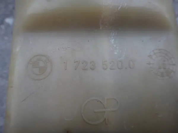 BMW Z3 2.8 Ausgleichsbehälter image 2