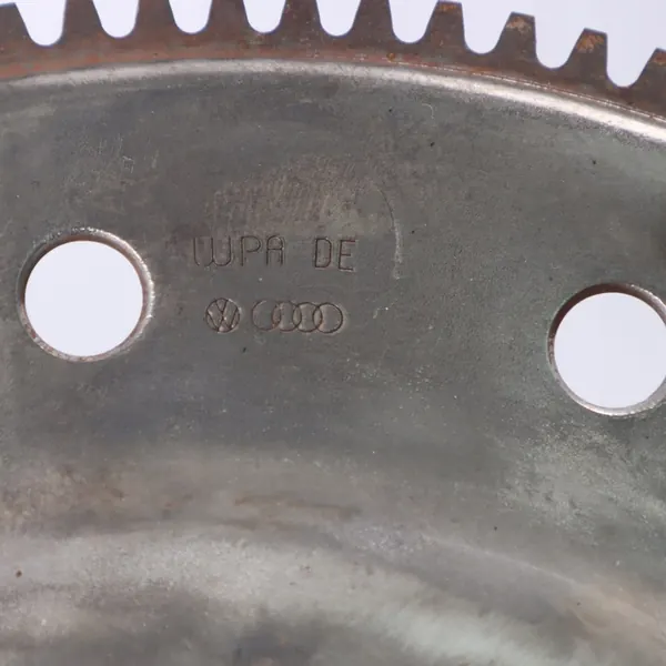 Audi A4 B8 2.0 TDI Flywheel Automaatti 03G105323K image 7