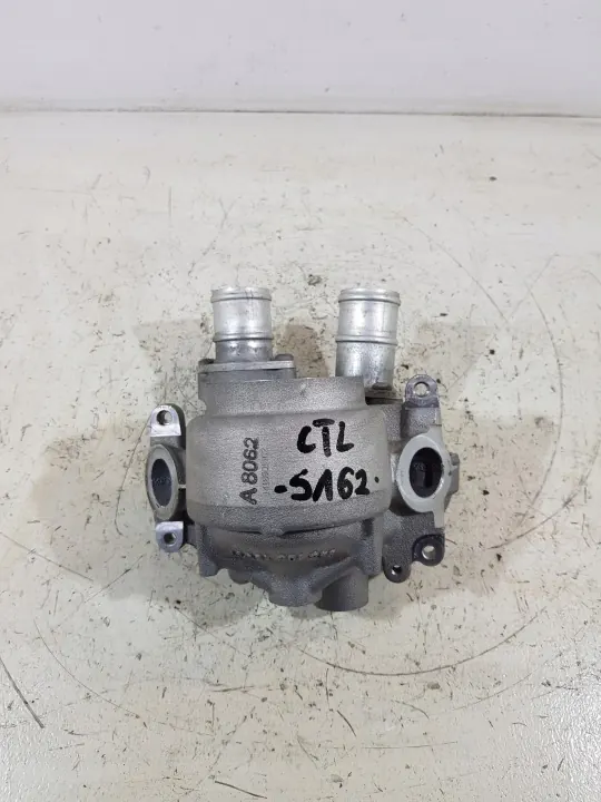 Carcasa Termostato Porsche OEM 94610618031 image 2