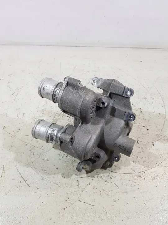 Carcasa Termostato Porsche OEM 94610618031 image 6