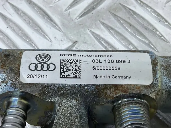 Régulateur pression carburant OEM 03L130089J VW image 3