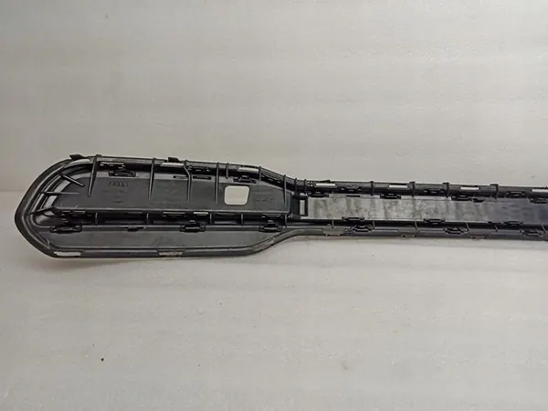 Audi Q5 80A Takapuskuri Diffuusori Spoileri OEM image 6