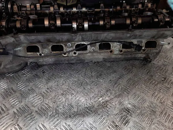 Cabeça de árvore de cames VANOS OEM 1436793 BMW M52B25 image 10