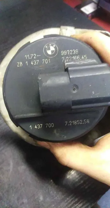 Pompe à air secondaire BMW OEM 1437701 pour Série 5 E39 image 3