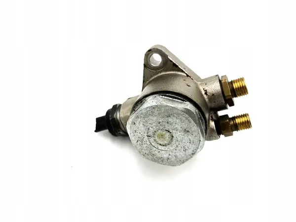 Polttoainepumppu Audi A8 RS5 VW Touareg image 2