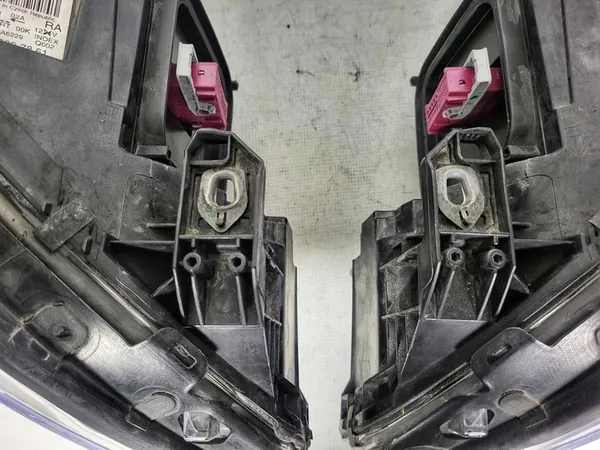 MERCEDES B-Klasse W246 Bi-Xenon LED ILS Links + Rechts image 9