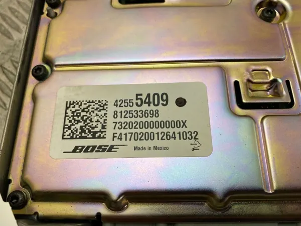 Buick Encore I 2018 Äänenvahvistin OEM 42555409 image 3