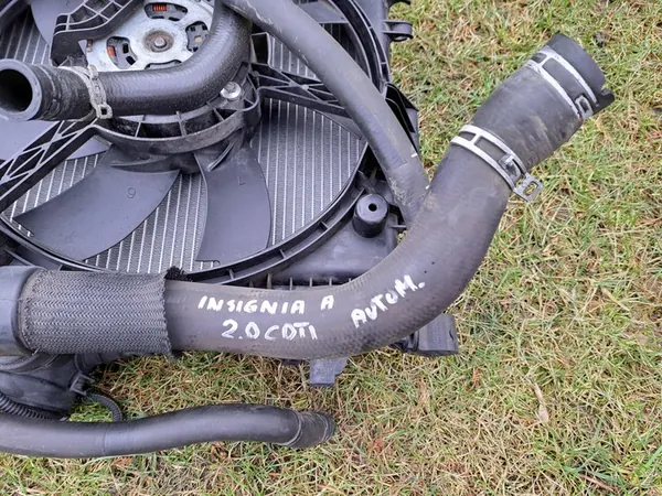 OPEL INSIGNIA A 2.0 CDTI Kylare och Fläktset OEM image 5