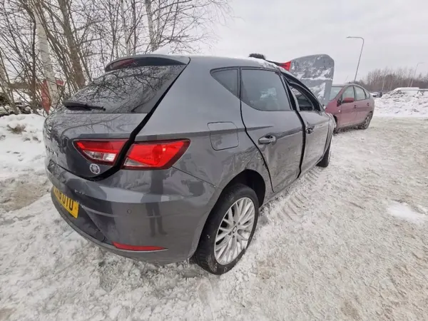 OEM AE0637008610 Värmefläns Seat Leon 1.6L image 7