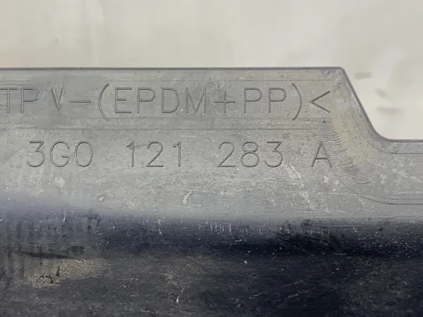 Guia de ar VW Passat B8 2.0 190CV 3G0121330A image 5