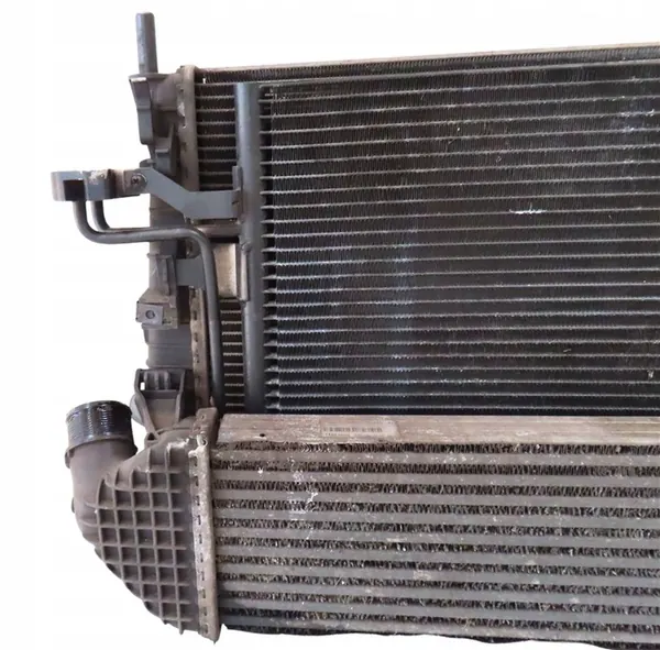 Radiador de agua Intercooler Ventilador Volvo C30 1.6D image 2