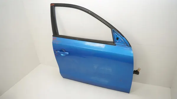 OEM 360208884 etu-oikea ovi Hyundai i30 07-10 image 3
