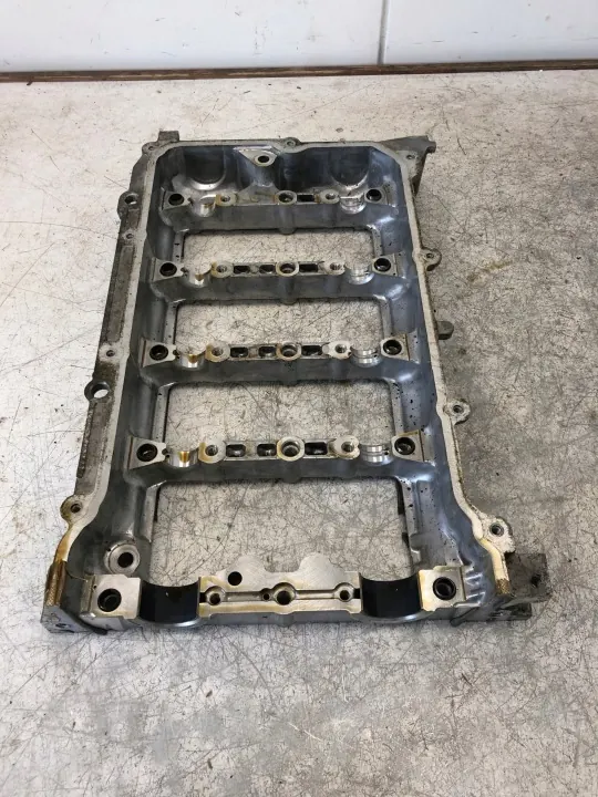 Toyota Nokkenasbasis OEM PODSTAWA WAŁKÓW ROZRZĄDU image 3