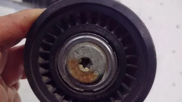 Mercedes S-luokka W222 Nostorulla OEM A1772020119 image 3