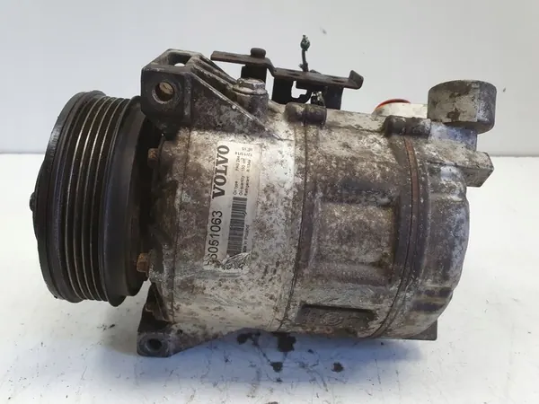 Volvo V70 III 2.4 D5 Ilmastointikompressori 36051063 image 5
