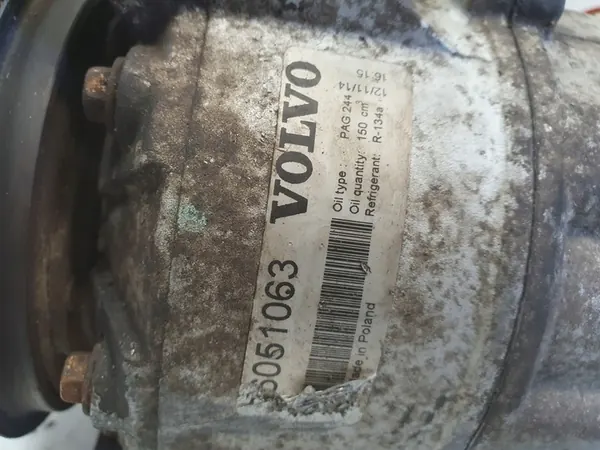 Volvo V70 III 2.4 D5 Ilmastointikompressori 36051063 image 6