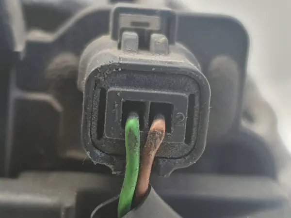 Dacia Duster 1.6 16V Vaihtovirtageneraattori 150A 0124525207 image 7