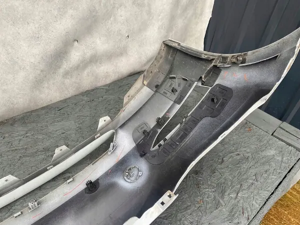 TESLA MODEL 3 Paraurti Anteriore 1084168-S0-E image 7