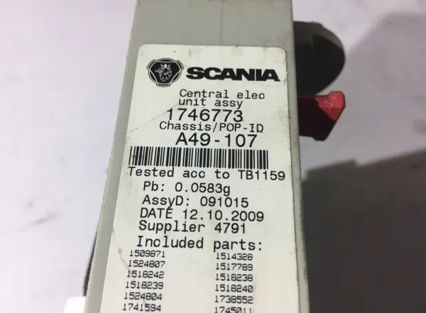 Caixa de fusíveis Scania OEM 1879068 - Estado usado image 3