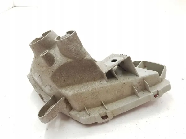 Faro antiniebla Mazda OE KD53-51-660 - Usado image 3