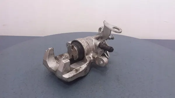 FIAT BRAVO II 1.9 MJET Takana Vasen Jarrusatula ABE CZH1378 image 3