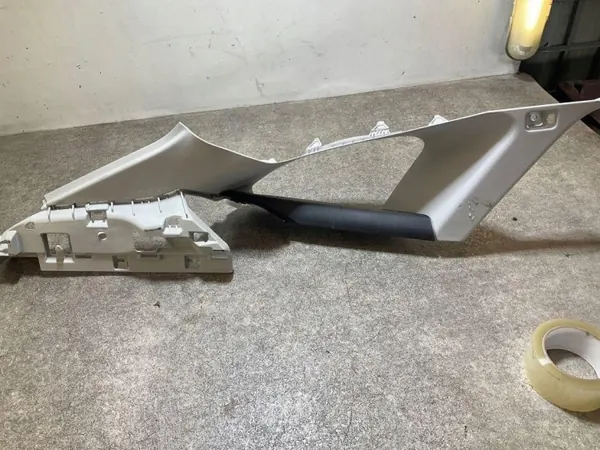 Peça de acabamento OEM 118650A0 para Citroën C4 III image 5