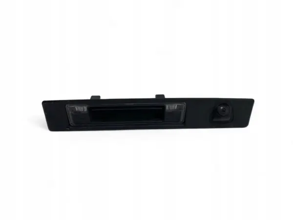 Volvo XC90 2019 bakluckhandtag OEM 31675543 image 2