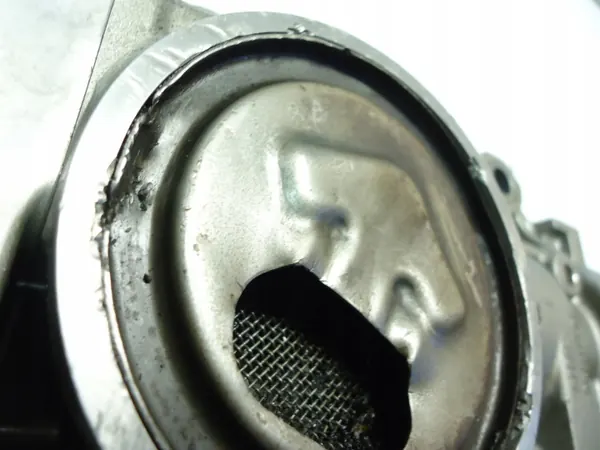 Mazda öljypumppu OEM R2AA11700 6 GH 2.2 MZR-CD:lle image 5