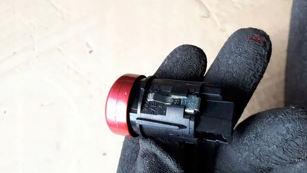 S4 B8 Start Stop Knop Rood Motor 8K0905217C image 3