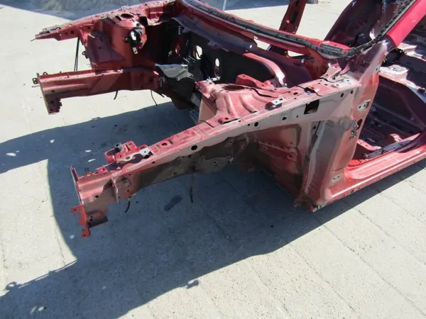 Panneau latéral avant gauche Mazda 3 BP IV OEM image 2