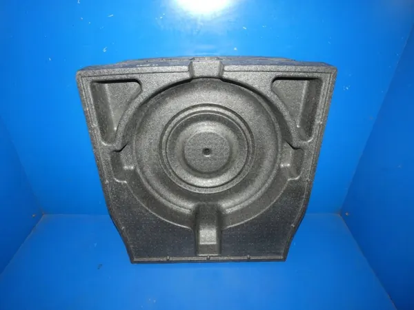 Insertion coffre Volvo S60 II OEM 31399084 - Roue secours image 2