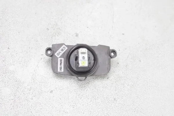 Cache phare BMW OEM 4441183N4X pour Série 3 image 7
