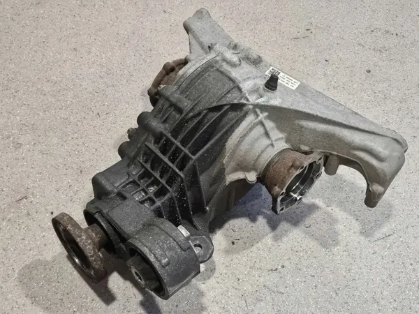 Différentiel arrière OEM 0G2500043B pour Audi Q7 4M image 2