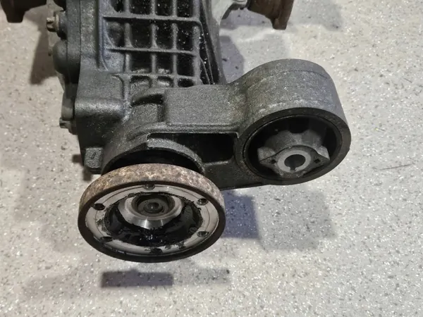 Différentiel arrière OEM 0G2500043B pour Audi Q7 4M image 10