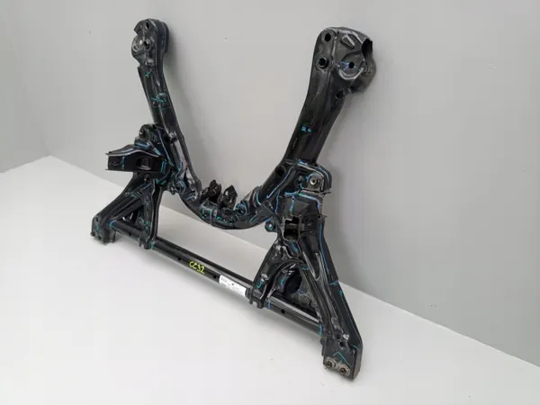 Tesla OEM Viga Cuna Delantera - Estado Usado image 3