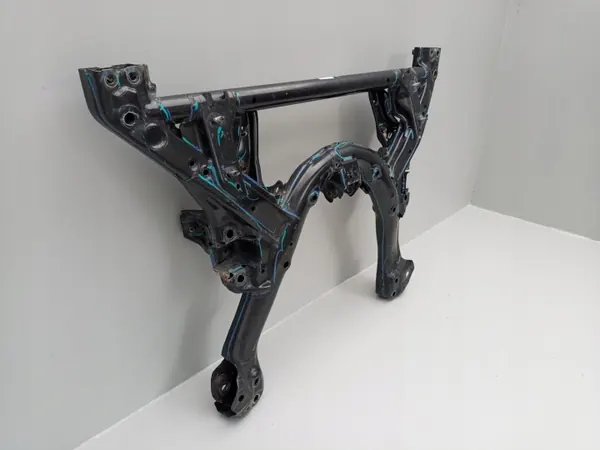 Tesla OEM Viga Cuna Delantera - Estado Usado image 6