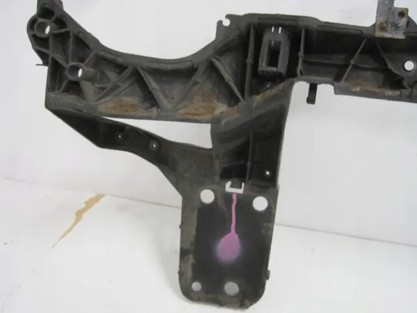 Ylävyön vahvike OEM 8200393685 Renault Kangoo II:lle image 8