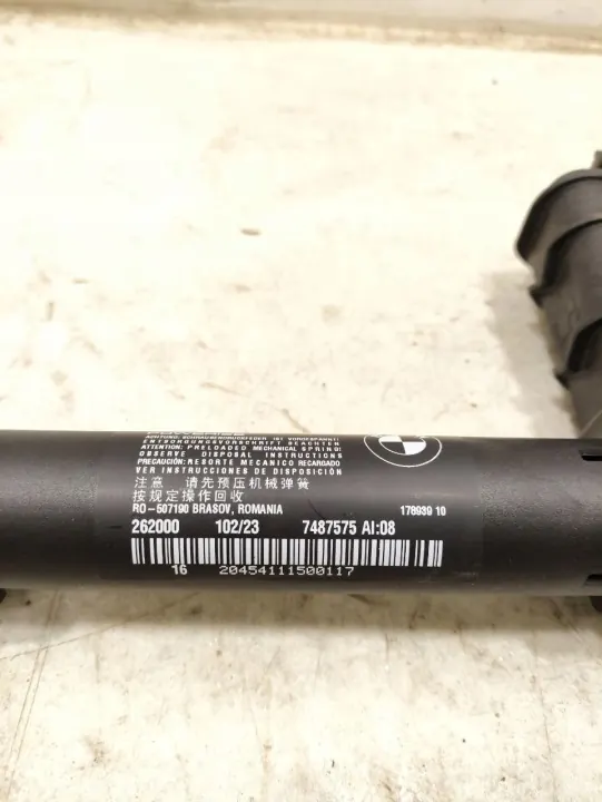Amortiguador de maletero BMW i4 2023 OEM 7487575 image 8