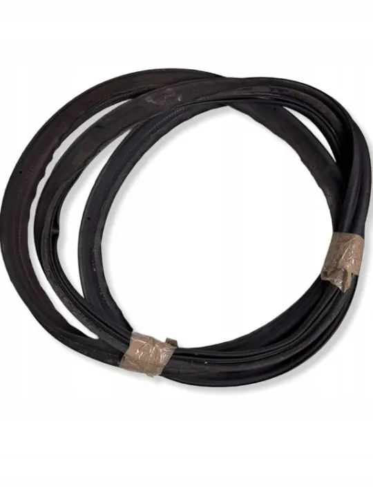 Junta de maletero trasero OEM 000123651 Mercedes Clase B image 2