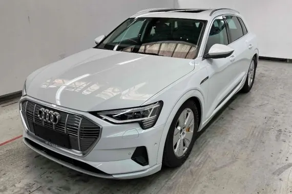 Prise de Charge Audi E-Tron 4KE 55 OEM 4KL971093M image 4