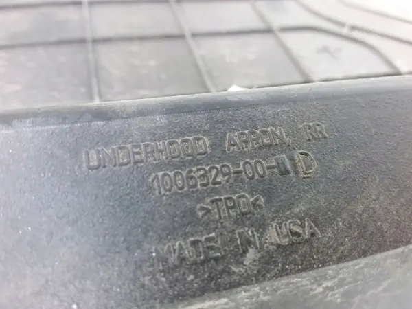 Tesla Model S 2014 Etupuskuri OEM 100632900D image 3