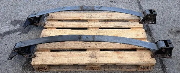 Ressort à lames arrière OEM 552060008R pour Renault Master III image 3