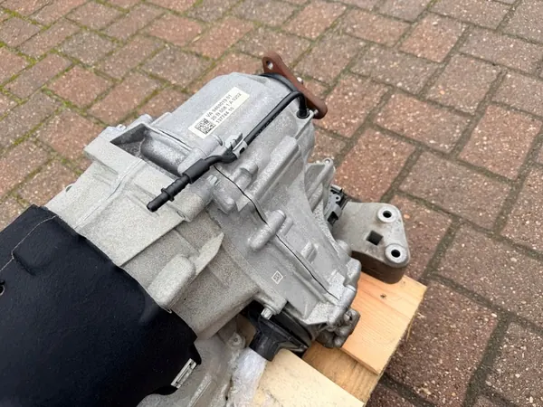 BMW G20 G21 M340i 3.0i X-DRIVE Gear Reducer ATC13 CPS 9469019 image 2