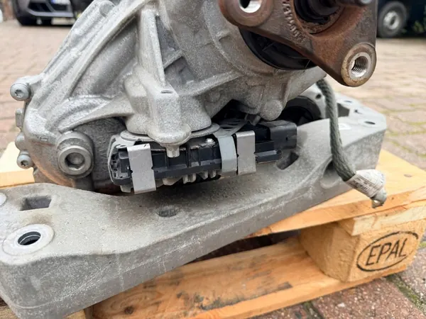 BMW G20 G21 M340i 3.0i X-DRIVE Gear Reducer ATC13 CPS 9469019 image 4