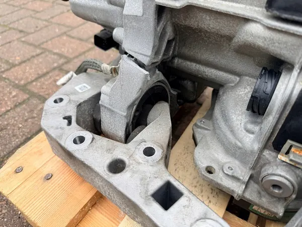 BMW G20 G21 M340i 3.0i X-DRIVE Gear Reducer ATC13 CPS 9469019 image 5