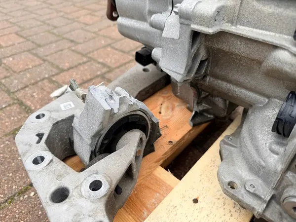 BMW G20 G21 M340i 3.0i X-DRIVE Gear Reducer ATC13 CPS 9469019 image 7