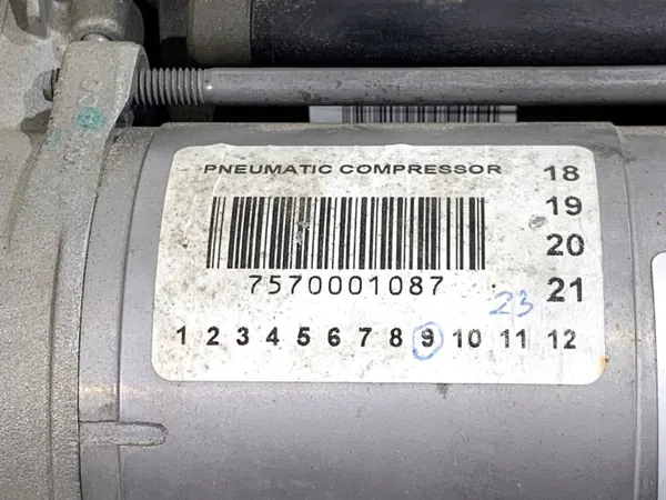 Pompe de suspension BMW F16 OEM 4430200231 SUV 14-19 image 5