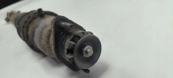 Oikea takajousitus OEM 15873317 Cadillac DTS image 5