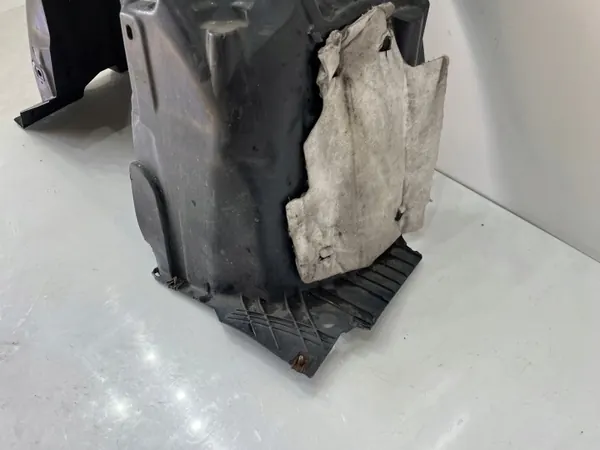 Opel Corsa F etu vasen lokasuoja OEM 800700210 image 6