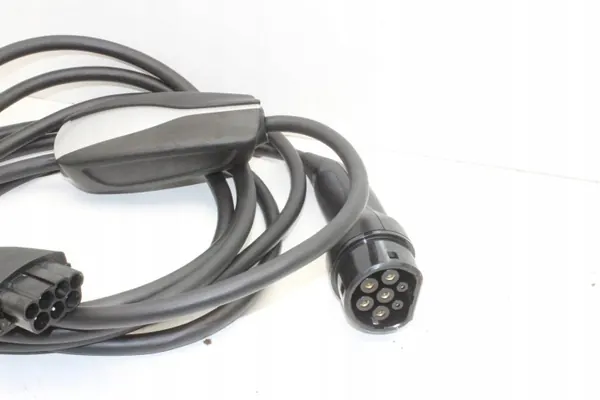 Tesla akun latauskaapeli OEM 105822000E image 3